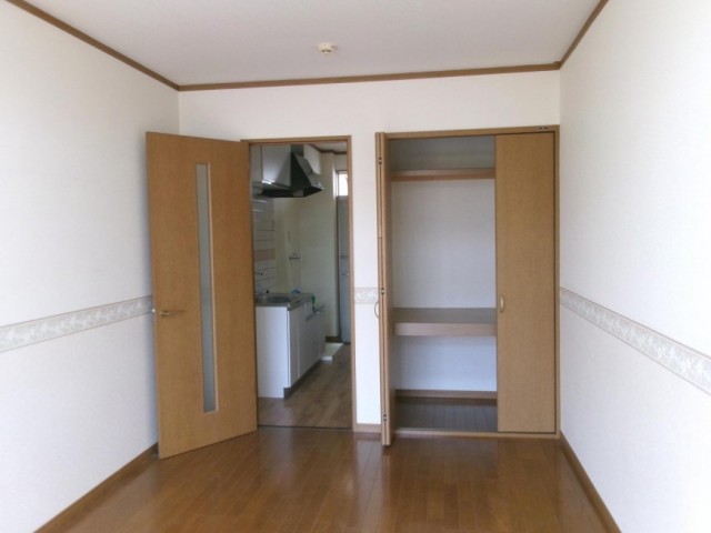 ※写真は別部屋です。反転タイプとなります