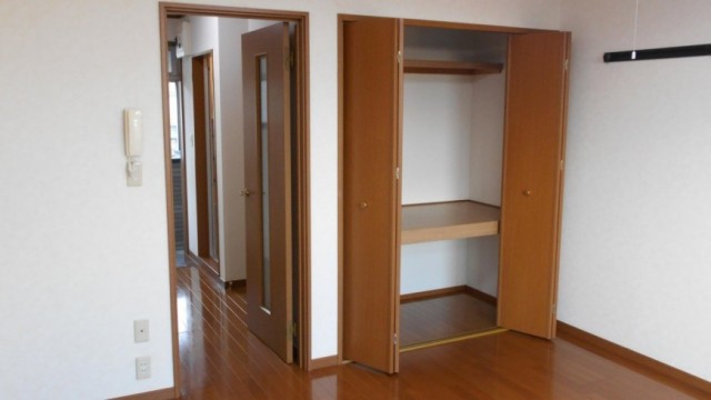 ※写真は別部屋です